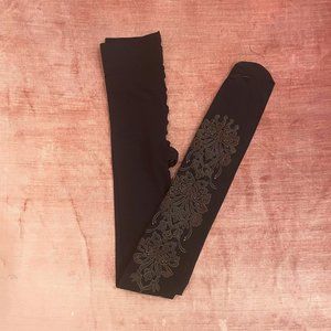 NWOT Black Patterned Falke Tights